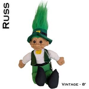 Vintage Russ Leprechaun Troll Doll w/Tag 8" Green Hair Clothes St Patrick's Day